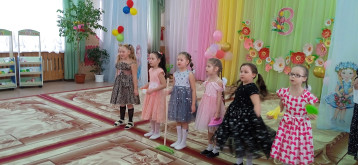 «Путешествие в Мамину страну с Коржиком и Карамелькой» «Путешествие в Мамину страну с Коржиком и Карамелькой».